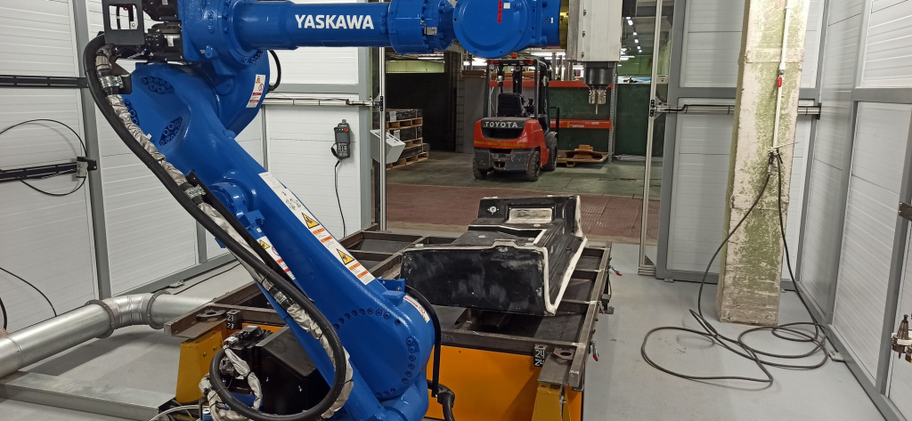 Промышленный робот Yaskawa
